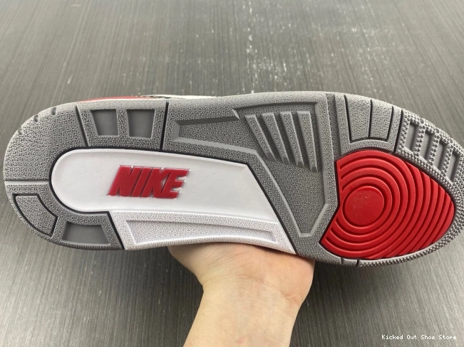 Kicked Out Shoe Store Fire DN3707-160 Jordan Red Air 3 OG 0810